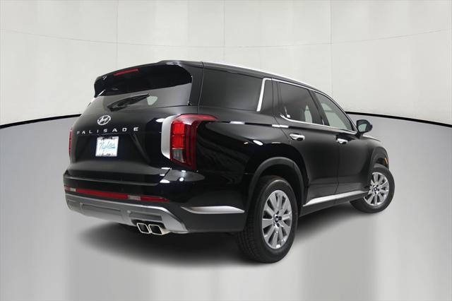 new 2025 Hyundai Palisade car, priced at $40,212
