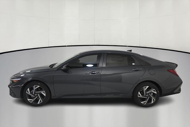 new 2025 Hyundai Elantra car, priced at $24,418