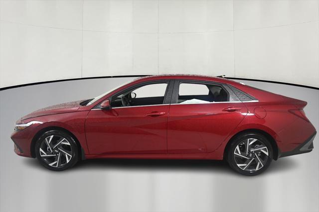 new 2024 Hyundai Elantra car, priced at $24,584