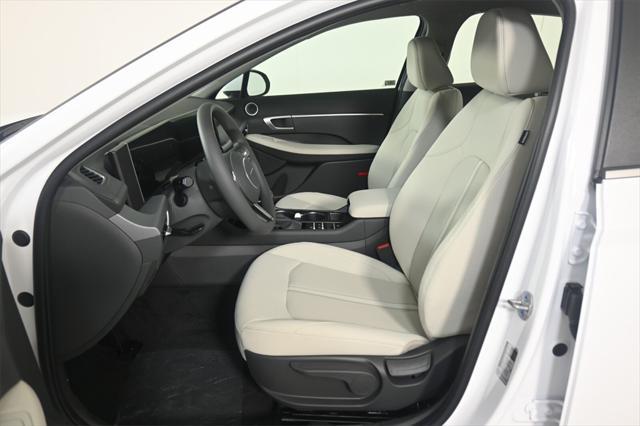 new 2025 Hyundai Sonata car, priced at $26,599