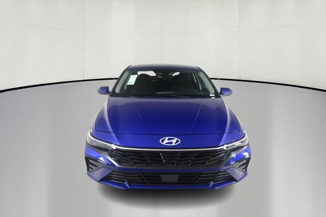 new 2025 Hyundai Elantra car, priced at $27,265