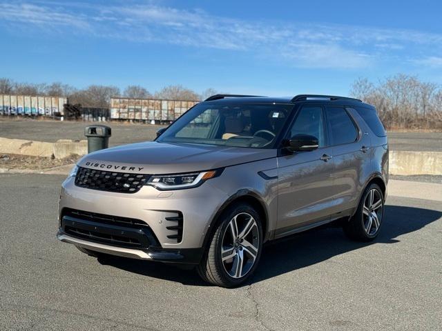 new 2024 Land Rover Discovery car, priced at $77,458