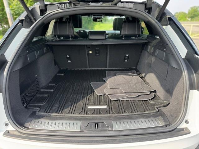 used 2022 Land Rover Range Rover Velar car, priced at $44,878