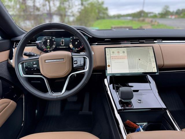 new 2025 Land Rover Range Rover Sport car, priced at $88,680