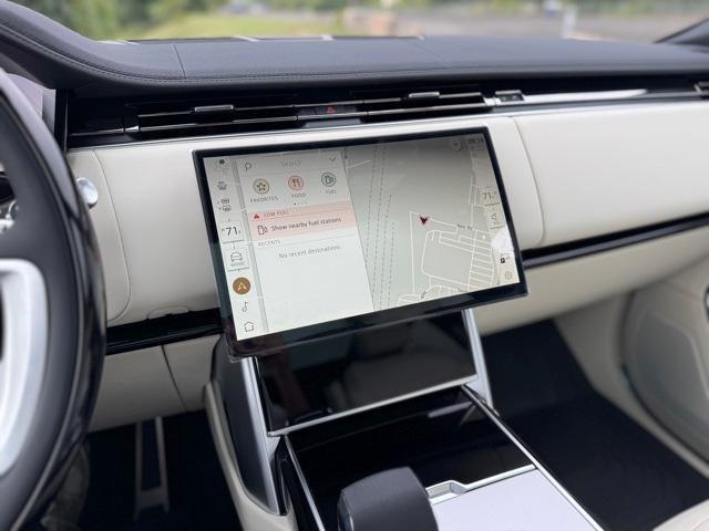 new 2025 Land Rover Range Rover car, priced at $145,645