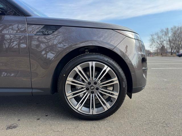 new 2025 Land Rover Range Rover Sport car, priced at $96,485