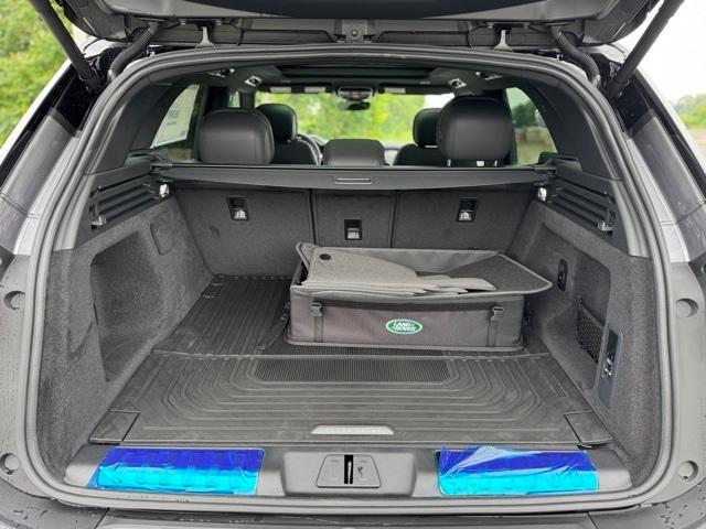 new 2025 Land Rover Range Rover Sport car, priced at $113,410