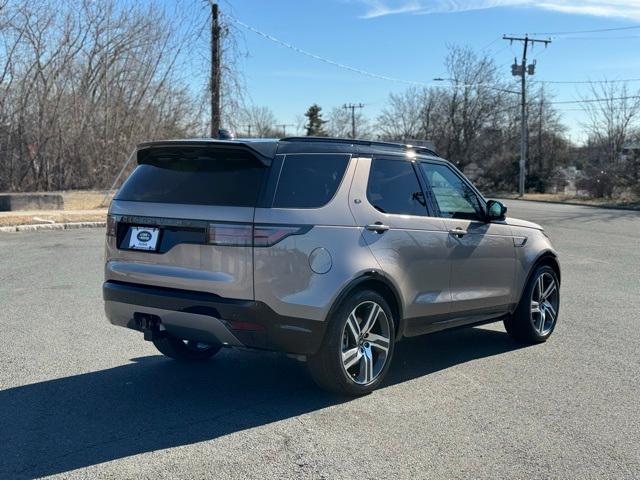 new 2024 Land Rover Discovery car, priced at $72,458