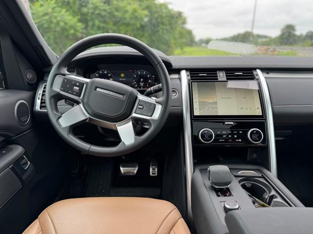 used 2024 Land Rover Discovery car, priced at $57,975