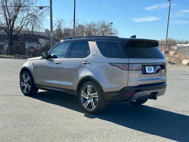 new 2024 Land Rover Discovery car, priced at $72,458