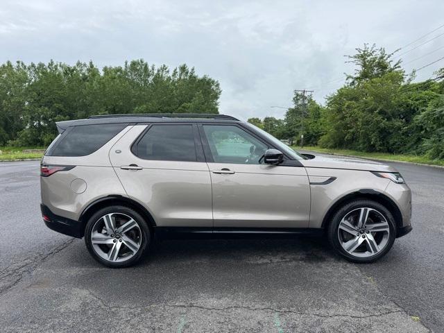 used 2024 Land Rover Discovery car, priced at $57,975