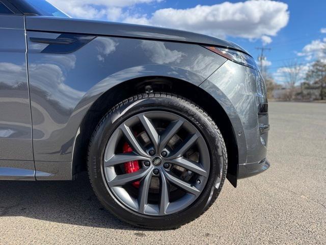 used 2024 Land Rover Range Rover Sport car