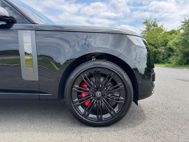 new 2025 Land Rover Range Rover car, priced at $247,115