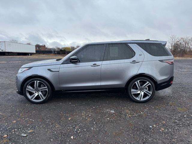 used 2022 Land Rover Discovery car, priced at $43,398