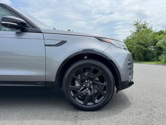 used 2021 Land Rover Discovery car, priced at $31,987