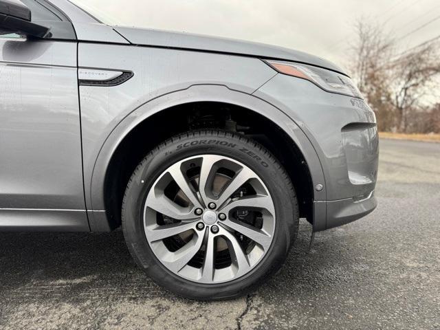 new 2025 Land Rover Discovery Sport car, priced at $53,273