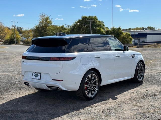 new 2025 Land Rover Range Rover Sport car, priced at $103,600