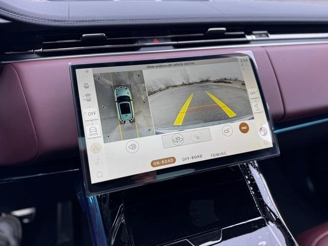 new 2025 Land Rover Range Rover Sport car, priced at $118,300