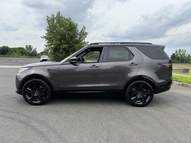 new 2024 Land Rover Discovery car, priced at $72,558