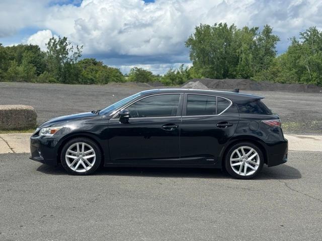 used 2016 Lexus CT 200h car, priced at $15,797