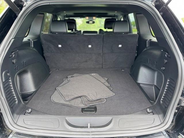 used 2021 Jeep Grand Cherokee car