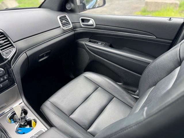 used 2021 Jeep Grand Cherokee car