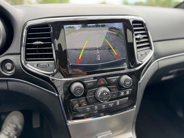 used 2021 Jeep Grand Cherokee car