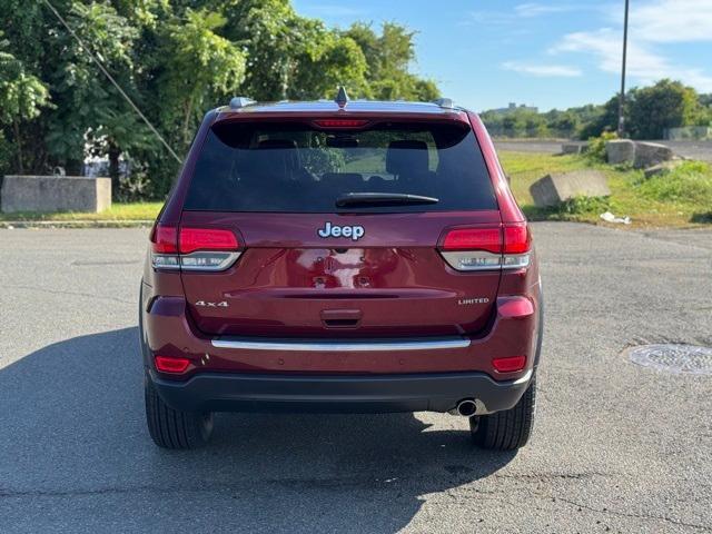 used 2021 Jeep Grand Cherokee car, priced at $27,961