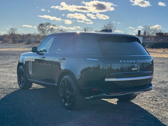 new 2025 Land Rover Range Rover car, priced at $171,530