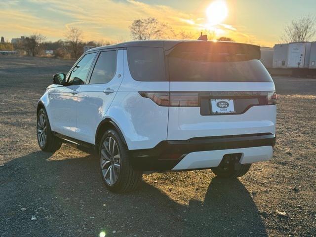 new 2025 Land Rover Discovery car, priced at $71,110