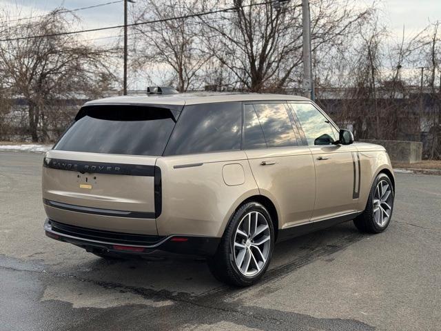 used 2025 Land Rover Range Rover car