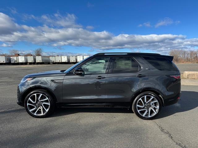 new 2025 Land Rover Discovery car, priced at $78,928