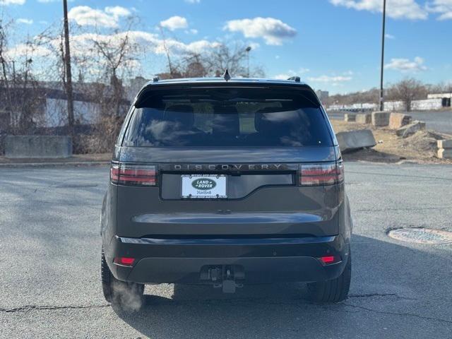 new 2025 Land Rover Discovery car, priced at $78,928