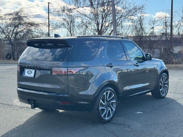 new 2025 Land Rover Discovery car, priced at $78,928