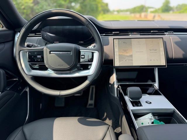 new 2025 Land Rover Range Rover car, priced at $127,370