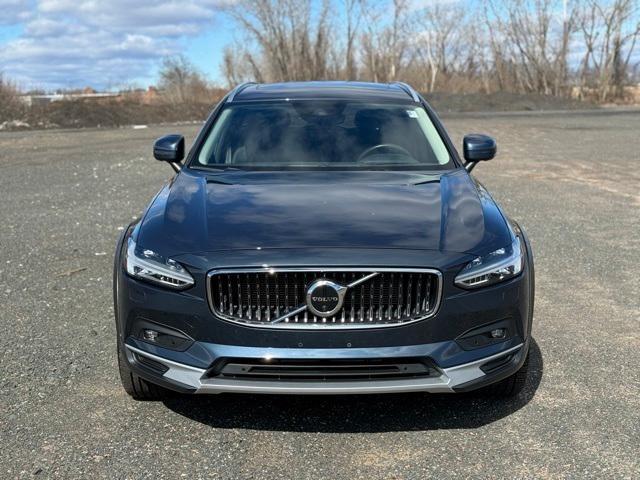 used 2021 Volvo V90 Cross Country car, priced at $39,989