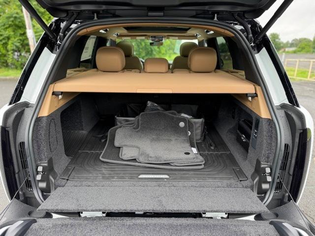 new 2025 Land Rover Range Rover car, priced at $129,910