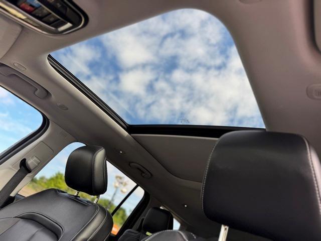 used 2022 Jeep Grand Cherokee L car, priced at $32,938