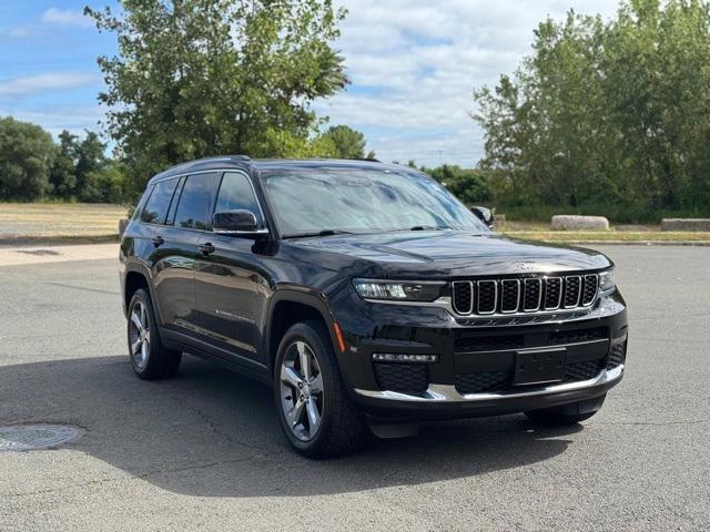 used 2022 Jeep Grand Cherokee L car, priced at $32,938