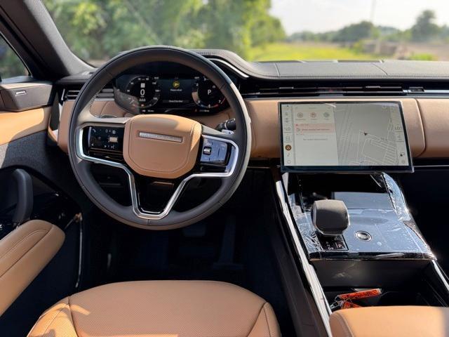 new 2025 Land Rover Range Rover Sport car, priced at $92,150