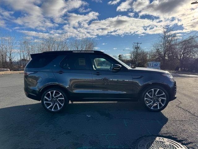 new 2025 Land Rover Discovery car, priced at $69,528