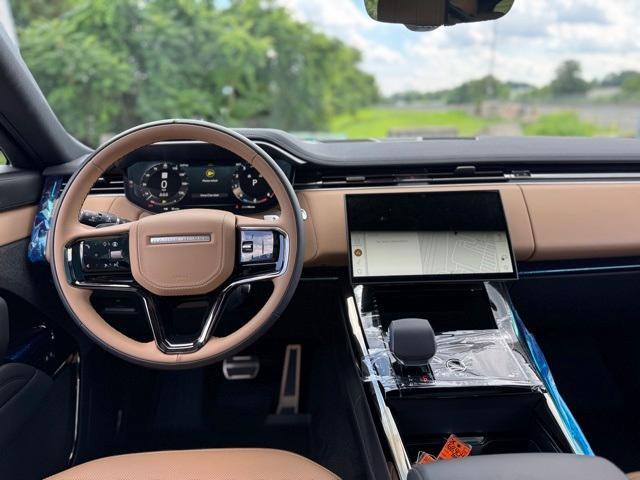 new 2025 Land Rover Range Rover Sport car, priced at $114,710
