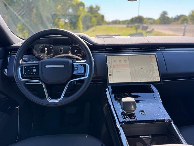new 2025 Land Rover Range Rover Sport car, priced at $95,410