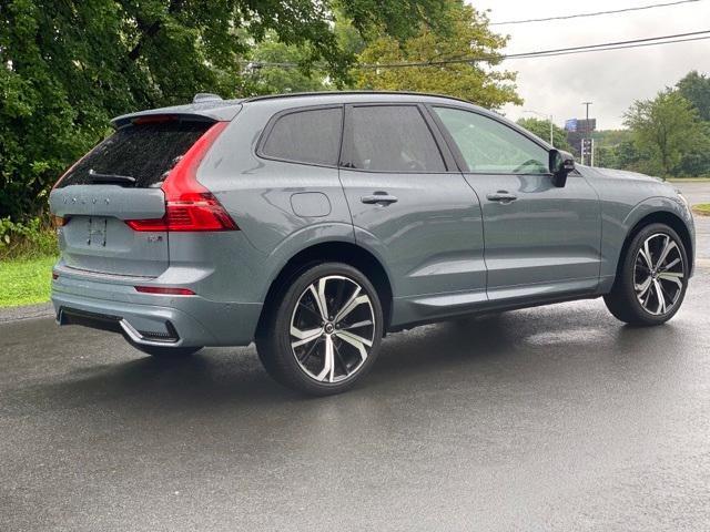 used 2023 Volvo XC60 car, priced at $38,910