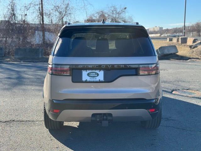 new 2025 Land Rover Discovery car, priced at $68,910