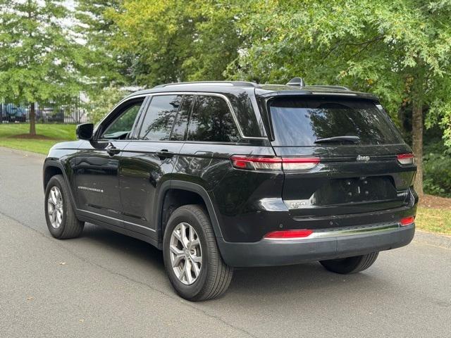 used 2022 Jeep Grand Cherokee car, priced at $31,986