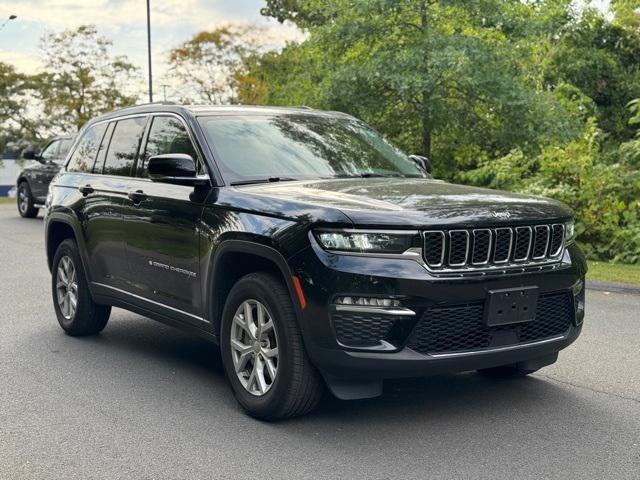 used 2022 Jeep Grand Cherokee car, priced at $31,986