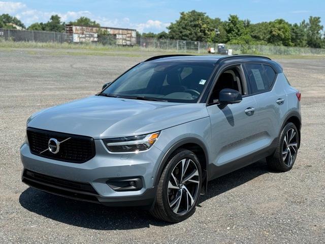 used 2022 Volvo XC40 car, priced at $32,775