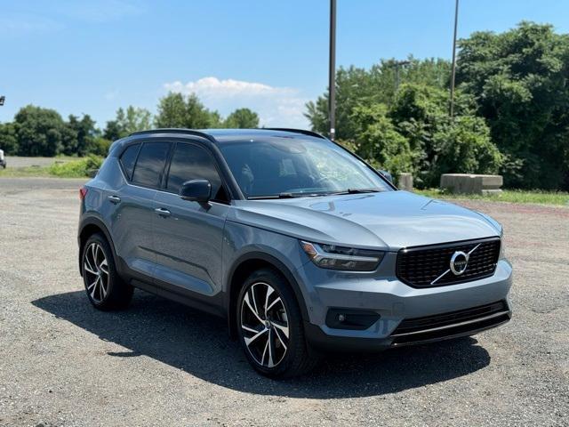 used 2022 Volvo XC40 car, priced at $32,775