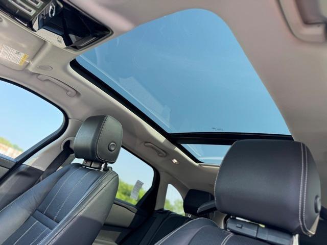 used 2023 Land Rover Range Rover Velar car, priced at $39,888
